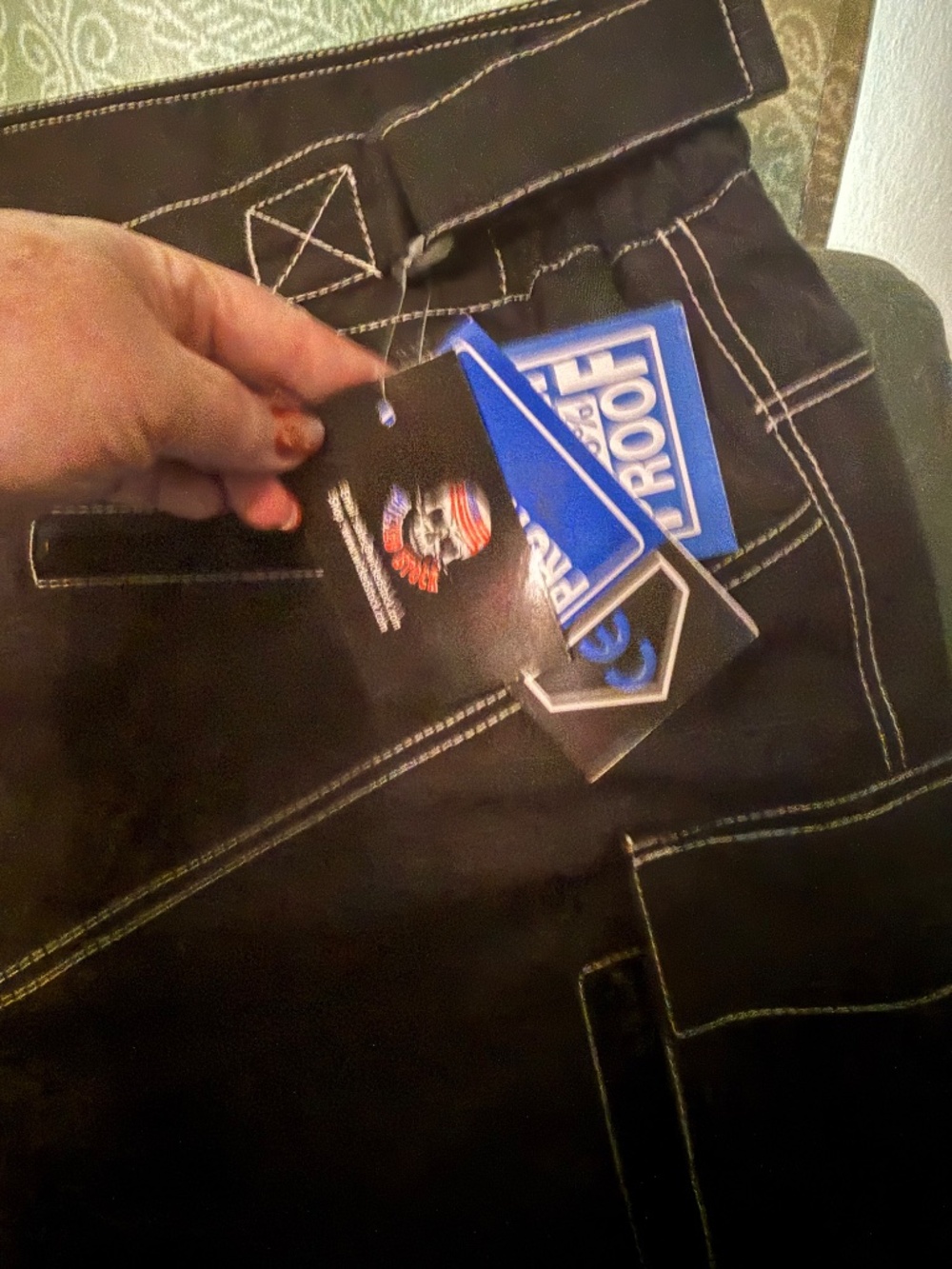 Waterproof Motorcycle Riding Pants - Picture 3 of 4